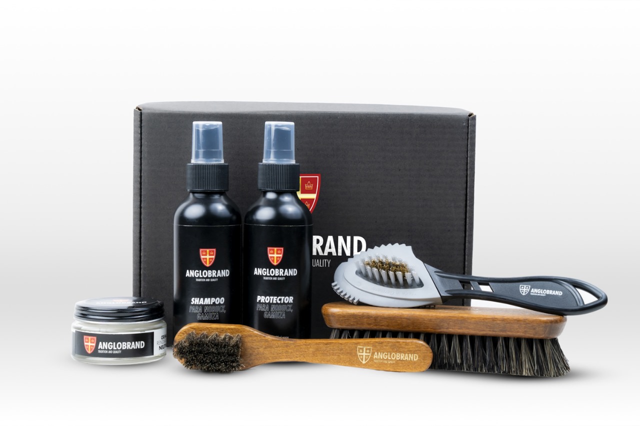 Kit Profesional de Cuidado para Calzado en Nobuck y Gamuza